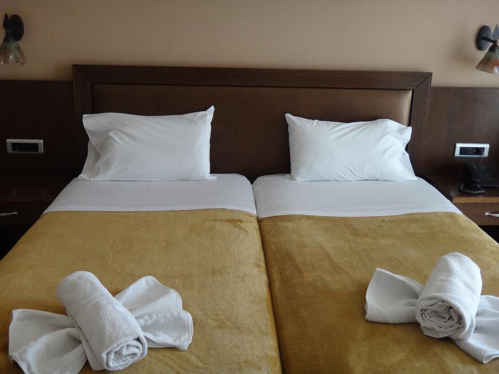 9 Queens Spa Hotel Loutra Edipsou (Evia) Exterior foto