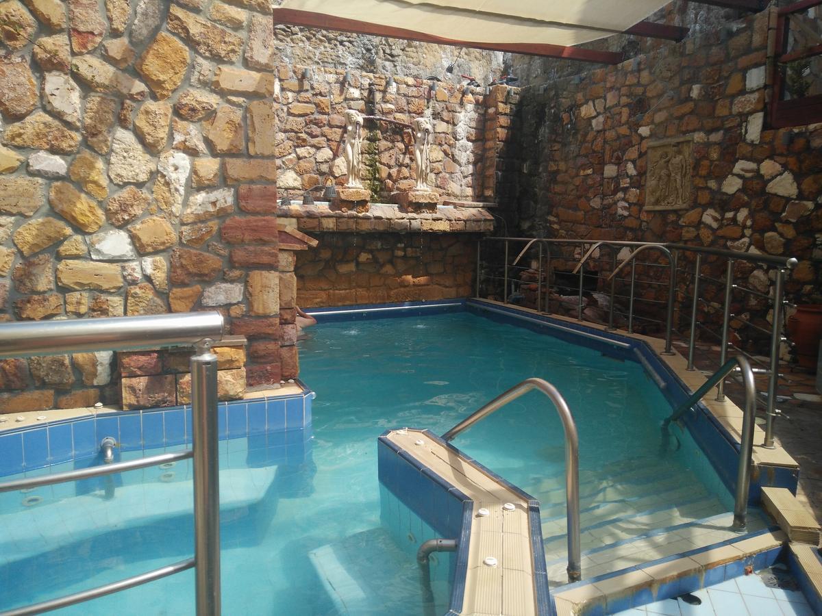 9 Queens Spa Hotel Loutra Edipsou (Evia) Exterior foto
