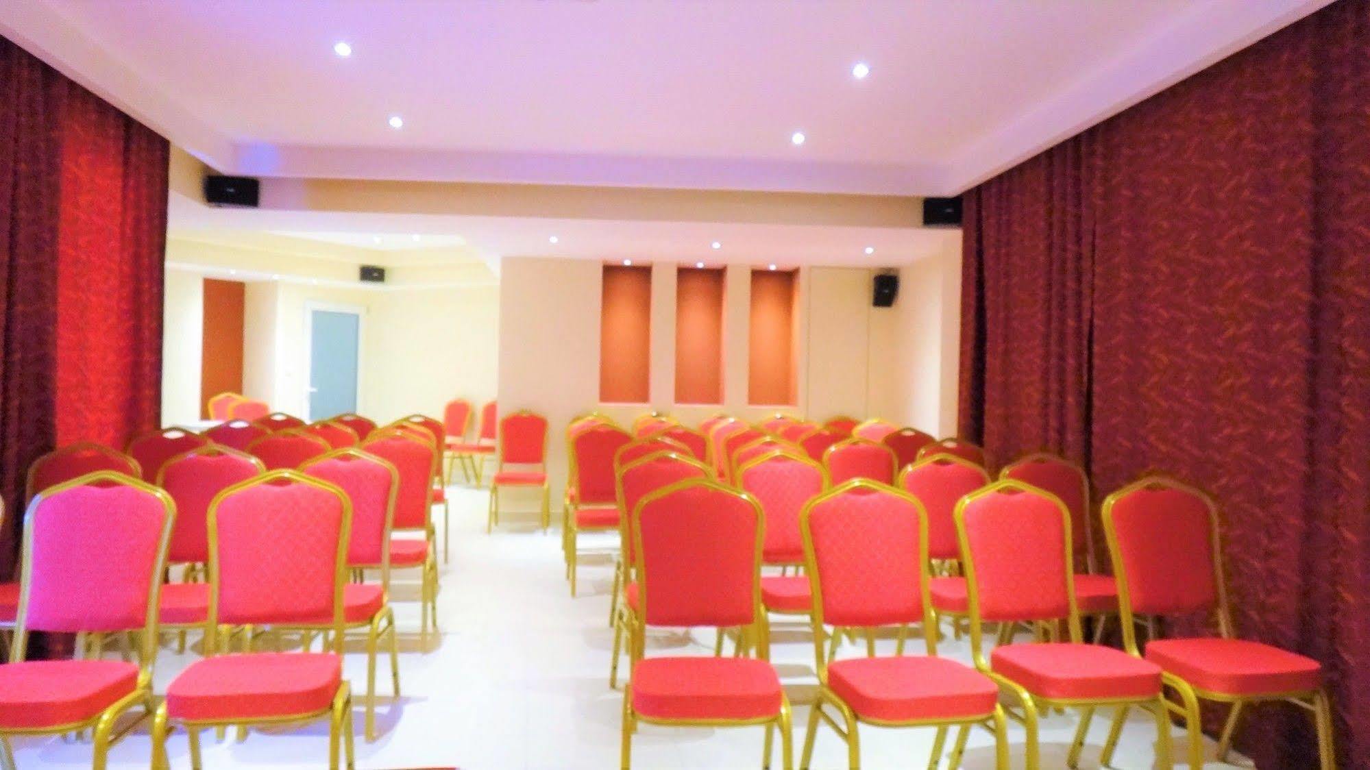 9 Queens Spa Hotel Loutra Edipsou (Evia) Exterior foto