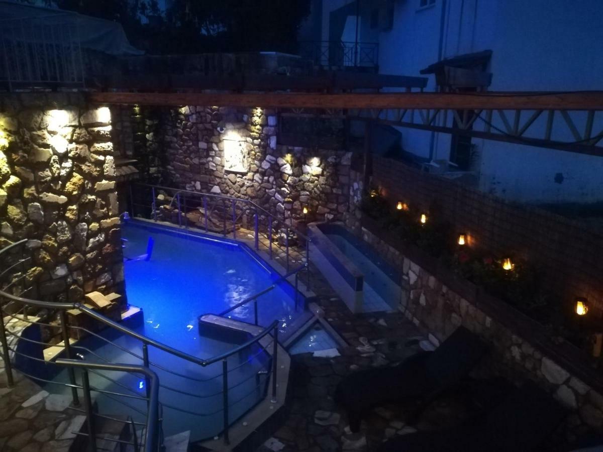 9 Queens Spa Hotel Loutra Edipsou (Evia) Exterior foto